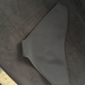 Black knockoff triangl bottoms